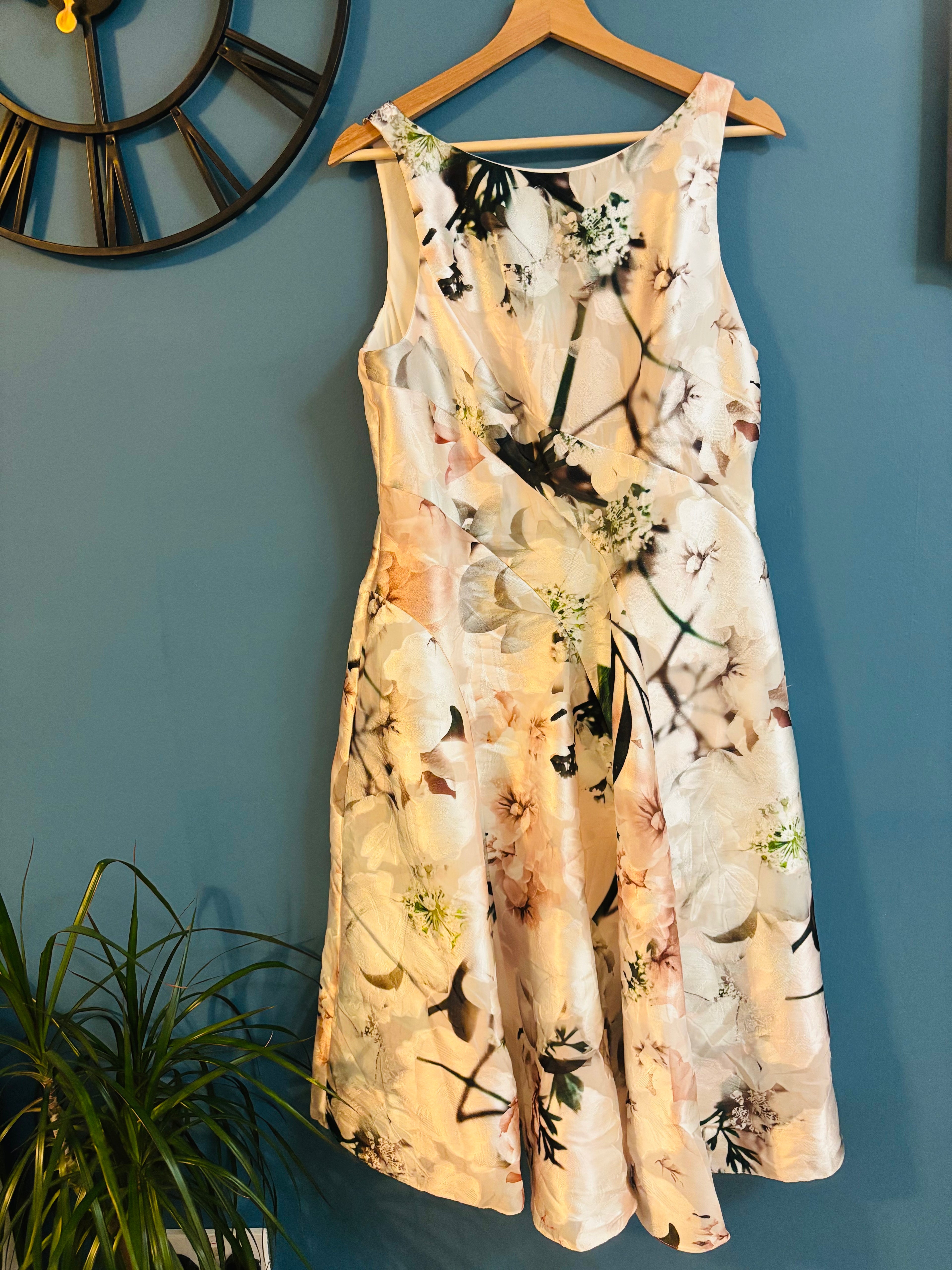 Coast- Peach Floral - Size 14