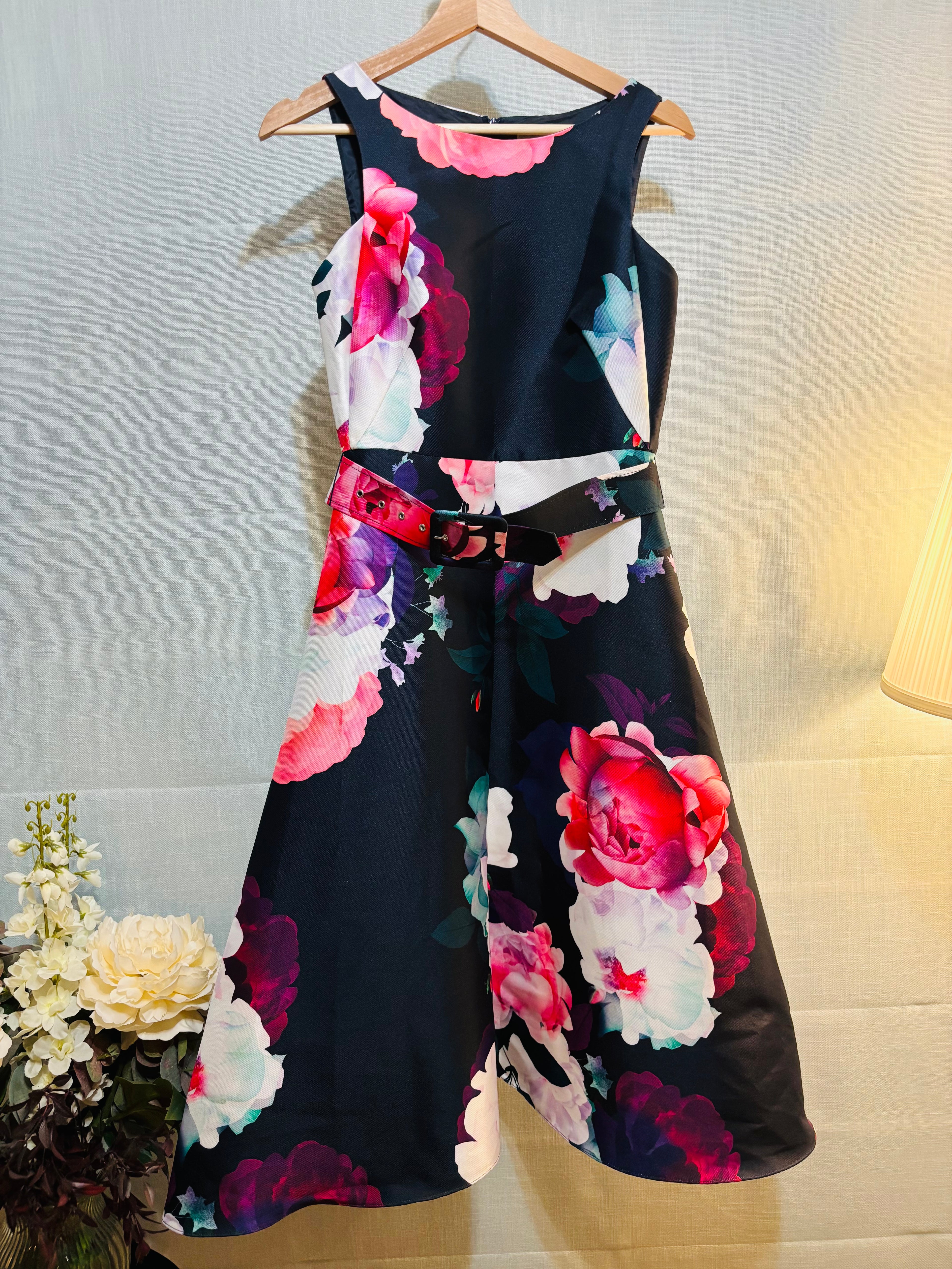 Coast- Pink Floral - Size 8