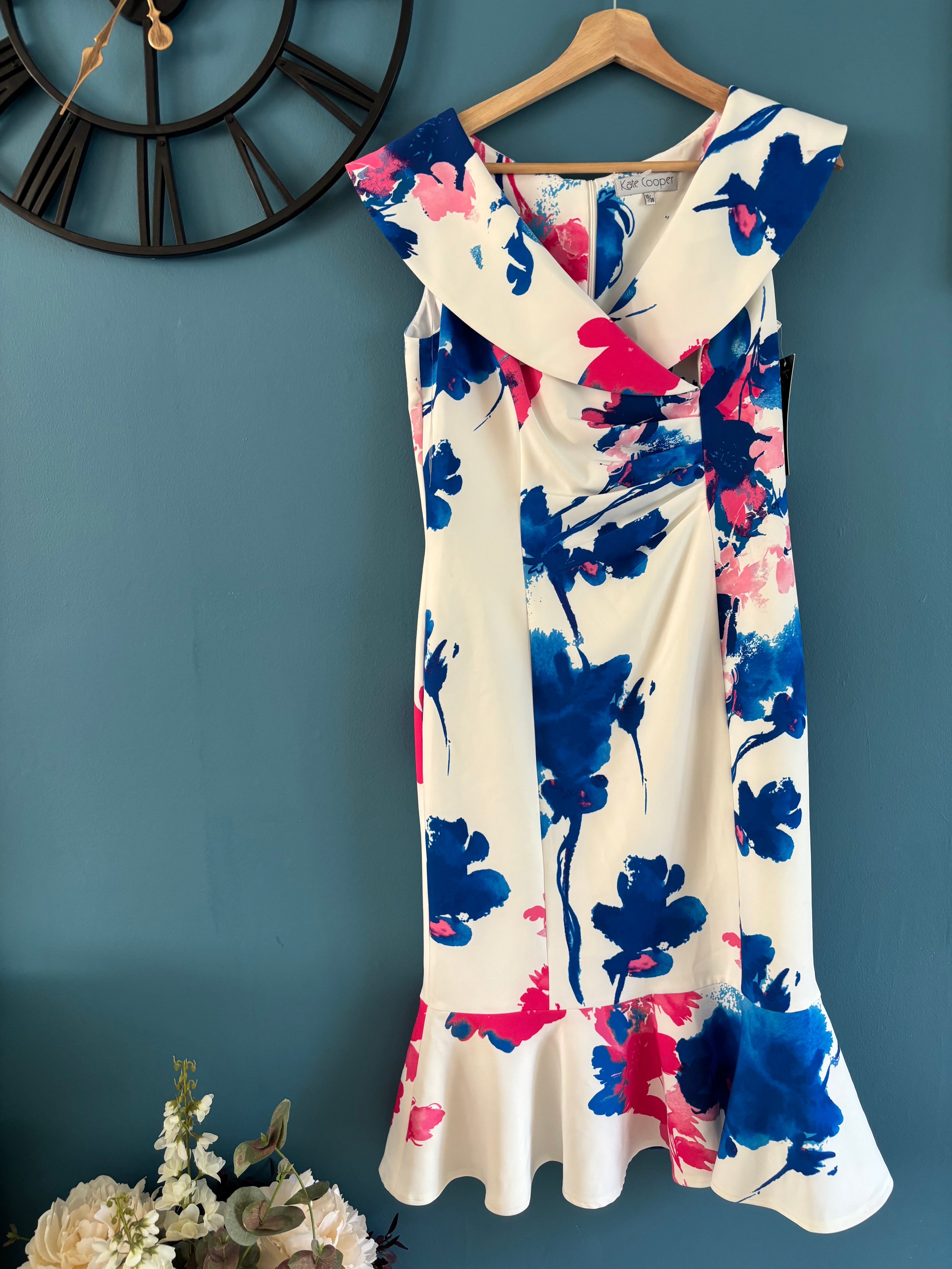 Kate Cooper - White& Blue - Size 10