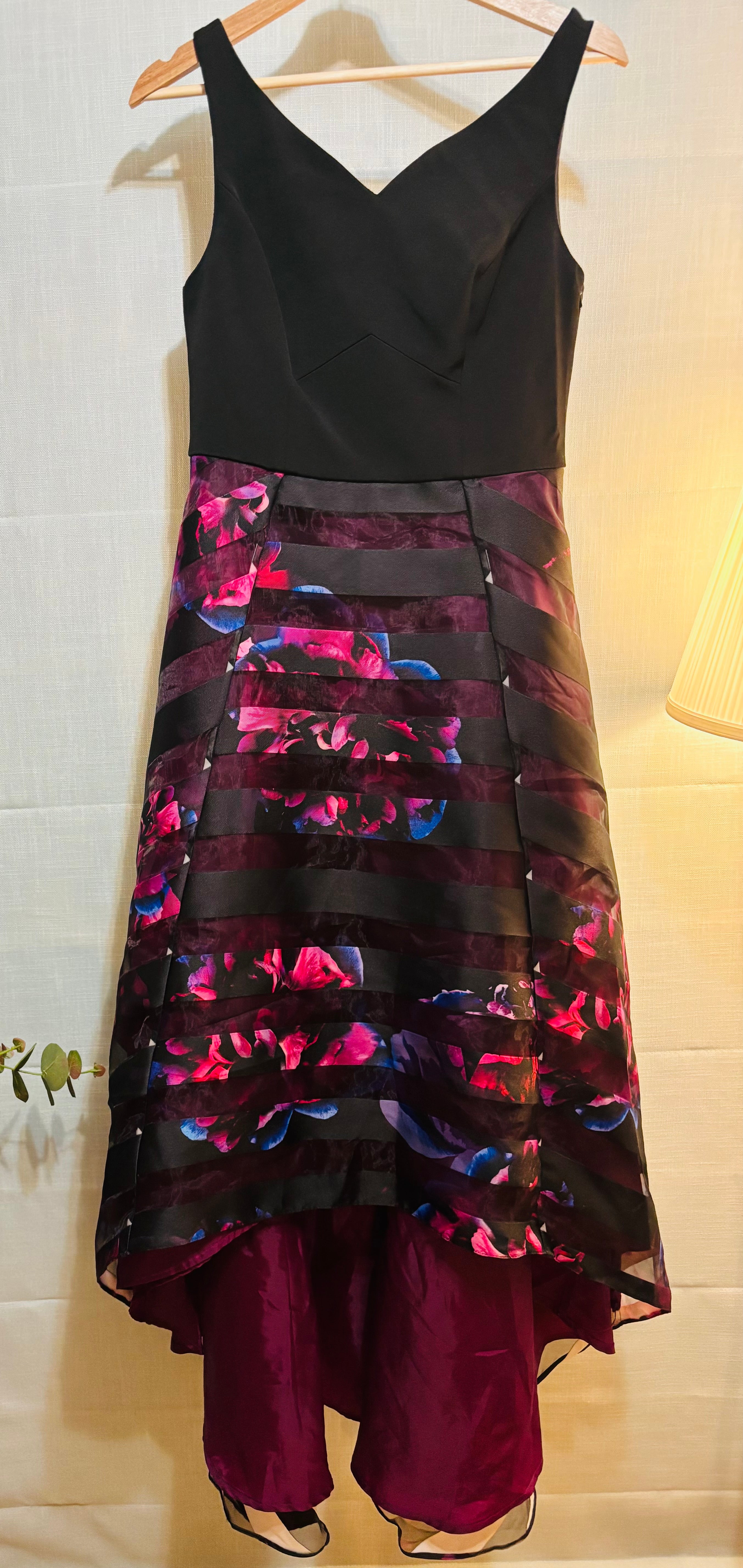 Coast- Maroon Stripe- Size 12